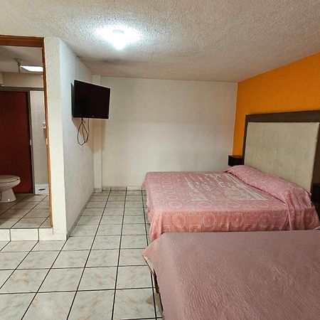 Hotel 2000 Morelia Exterior foto